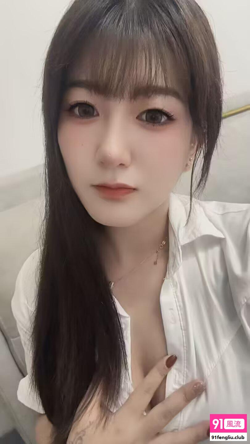 高挑小姐姐莹莹